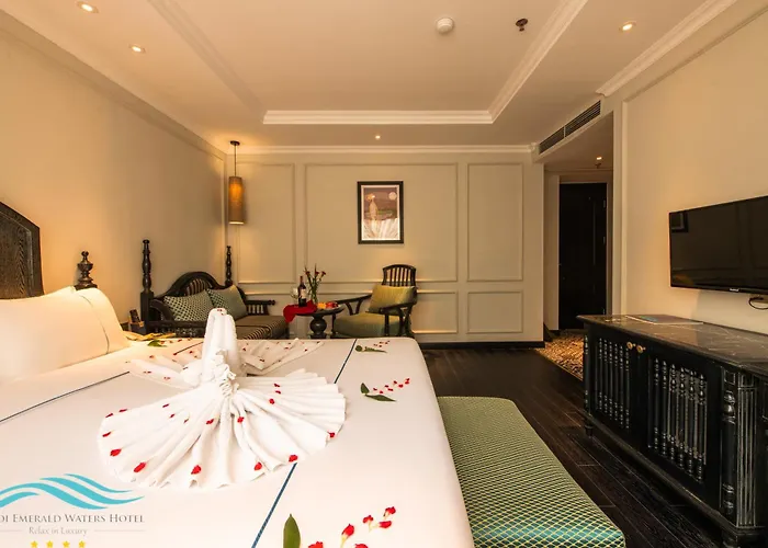 Hanoi Emerald Waters Hotel Valley